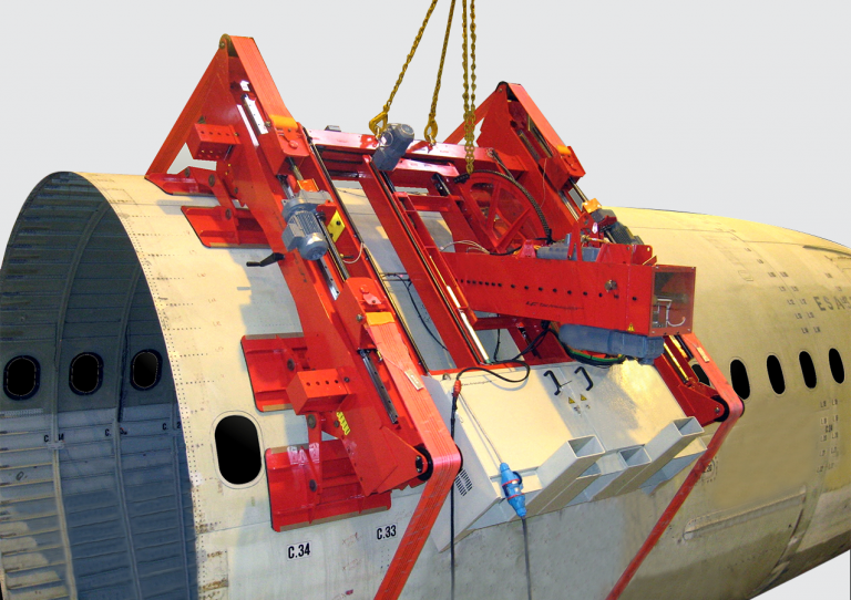 Impacteur statique / dynamique combiné sur fuselage d’avion